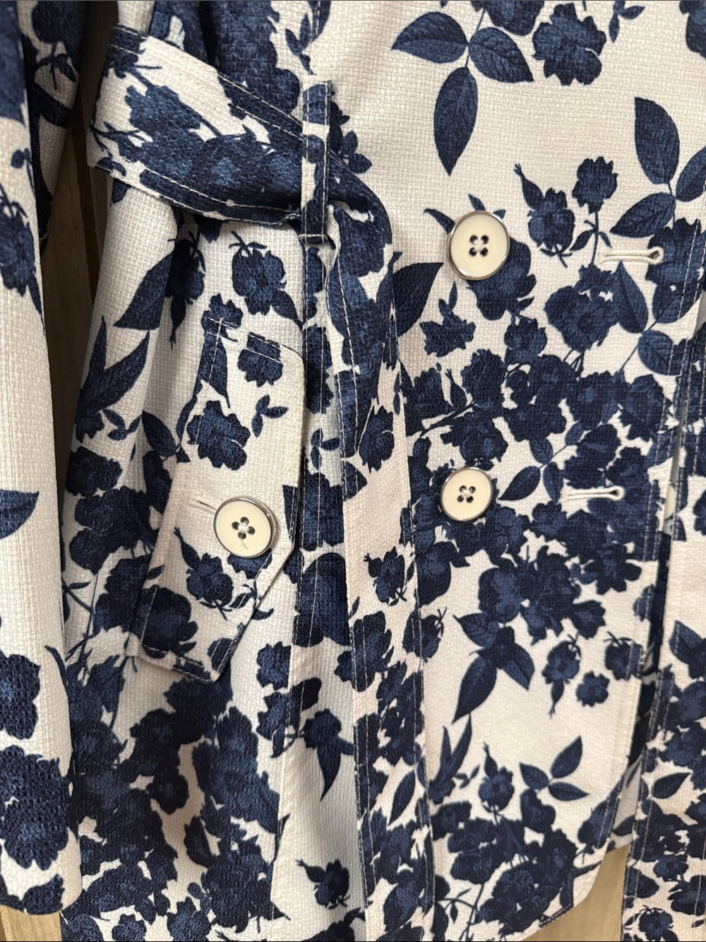 Jessica Simpson Navy & White Floral Trench Coat - Picture 4 of 7